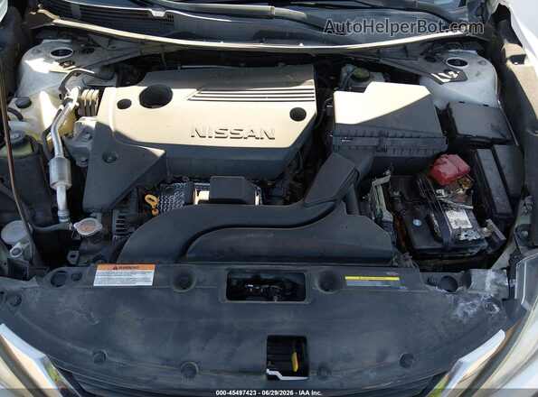 1N4AL3AP0HN316365 2017 NISSAN ALTIMA White Rear view