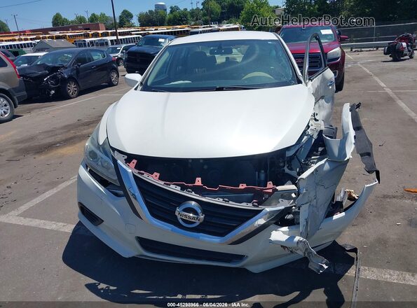 1N4AL3AP0HN325759 2017 NISSAN ALTIMA White Widok deski rozdzielczej