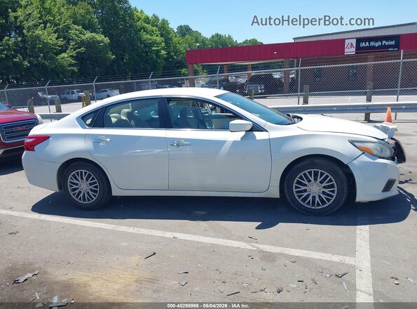 1N4AL3AP0HN325759 2017 NISSAN ALTIMA White Widok zestawu wskaźników