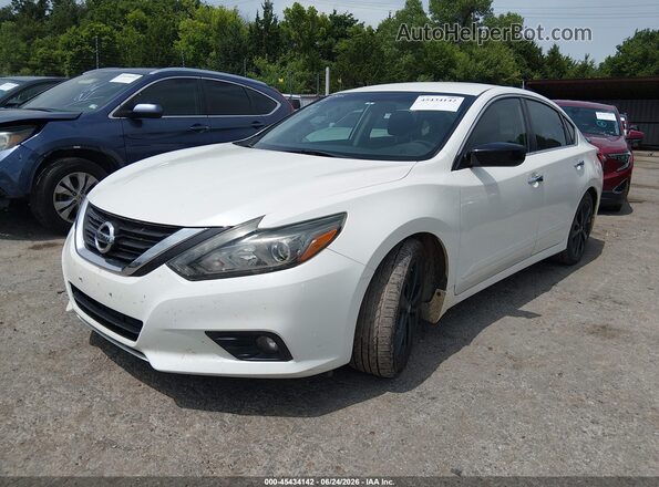 1N4AL3AP0HN339127 2017 NISSAN ALTIMA White Առջևի ձախ երեք քառորդ տեսարան