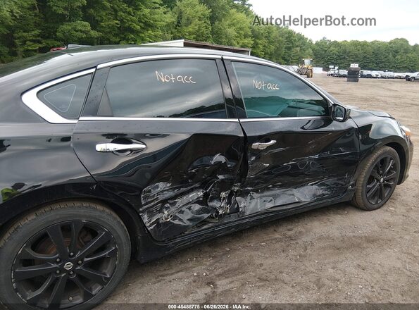 1N4AL3AP0JC157073 2018 NISSAN ALTIMA Black Widok z przodu