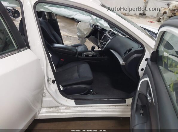 1N4AL3AP0JC174584 2018 NISSAN ALTIMA White Вид салону спереду