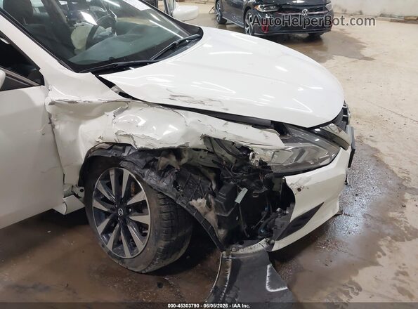 1N4AL3AP0JC174584 2018 NISSAN ALTIMA White Вид спереду