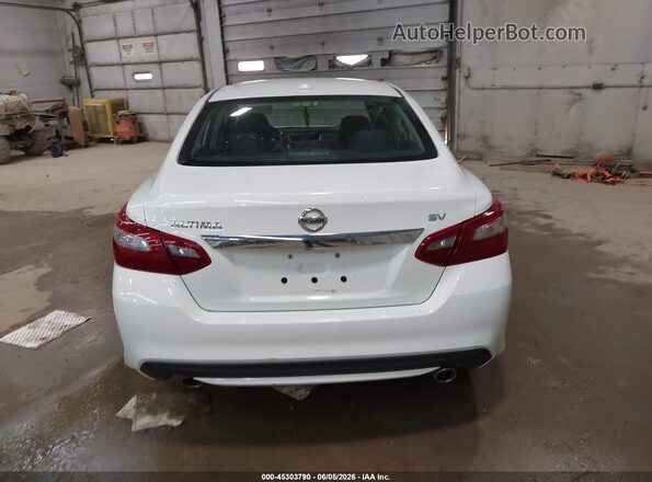 1N4AL3AP0JC174584 2018 NISSAN ALTIMA White 