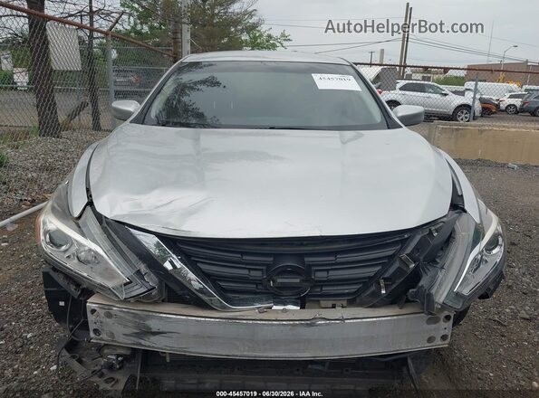 1N4AL3AP0JC268464 2018 NISSAN ALTIMA Silver Vista interior trasera
