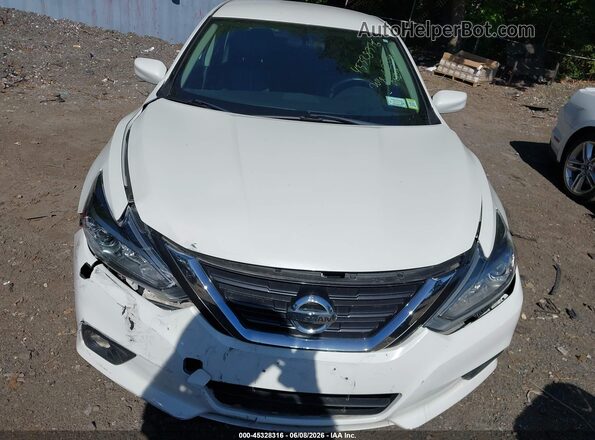 1N4AL3AP0JC276256 2018 NISSAN ALTIMA White 