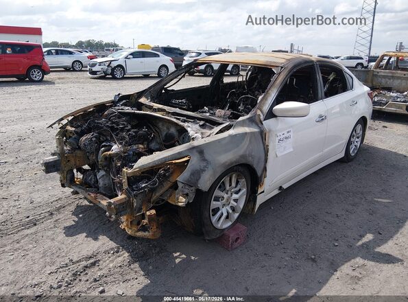 1N4AL3AP0JC279836 2018 NISSAN ALTIMA White Vista tres cuartos delantera izquierda