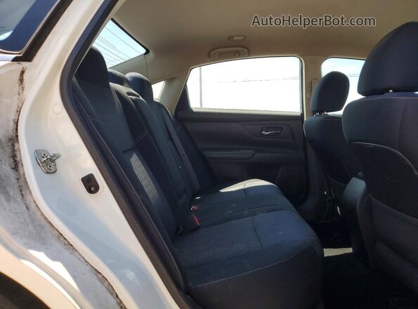 1N4AL3AP1GC181309 2016 NISSAN ALTIMA White Rear seats view