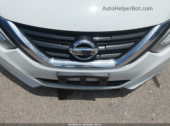 1N4AL3AP1GN380736 2016 NISSAN ALTIMA White Вид спереду