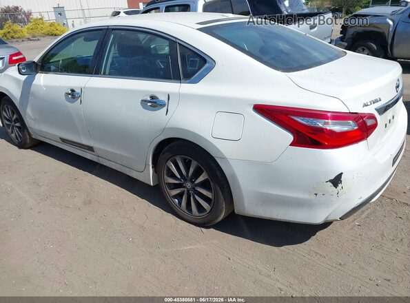 1N4AL3AP1HC118891 2017 NISSAN ALTIMA White Tył lewy