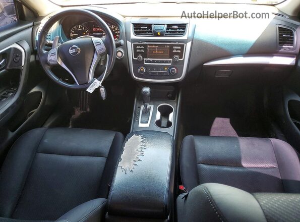 1N4AL3AP1HC132175 2017 NISSAN ALTIMA Серебряный Вид панели приборов