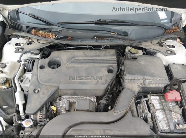 1N4AL3AP1HC183689 2017 NISSAN ALTIMA White Rear view