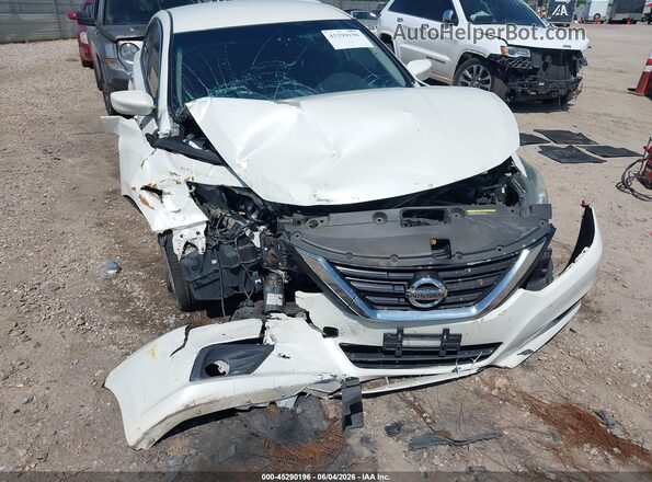 1N4AL3AP1HC204749 2017 NISSAN ALTIMA Белый Вид спереди