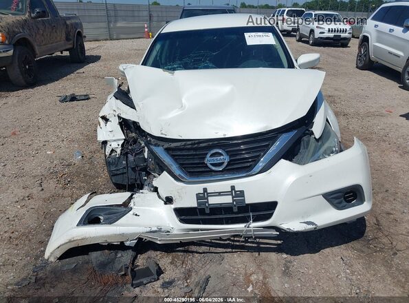 1N4AL3AP1HC204749 2017 NISSAN ALTIMA Белый Вид задней части салона