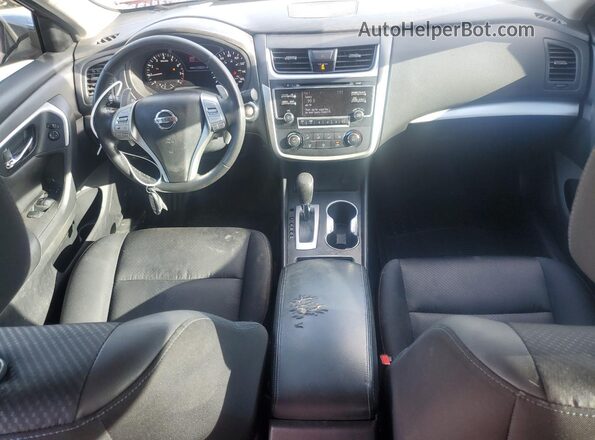 1N4AL3AP1HC474340 2017 NISSAN ALTIMA Red Vista del salpicadero