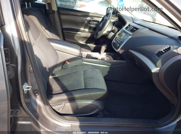 1N4AL3AP1HN362027 2017 NISSAN ALTIMA Gray Widok wnętrza z przodu