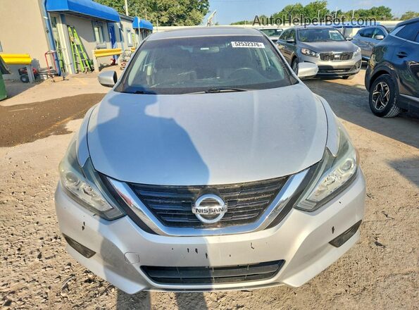 1N4AL3AP1JC137947 2018 NISSAN ALTIMA Silver Դիմացի տեսք