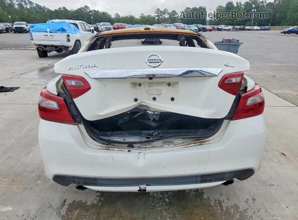 1N4AL3AP1JC192608 2018 NISSAN ALTIMA White Вид ззаду