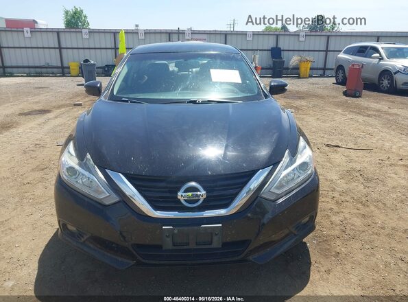 1N4AL3AP1JC206247 2018 NISSAN ALTIMA Black Rear interior view
