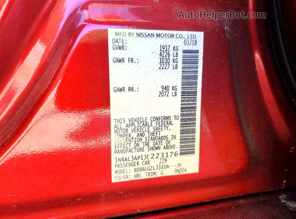1N4AL3AP1JC223176 2018 NISSAN ALTIMA Red ძრავის განყოფილების ხედი