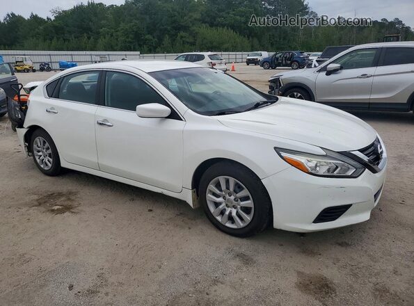 1N4AL3AP1JC273012 2018 NISSAN ALTIMA Белый Передняя правая четверть