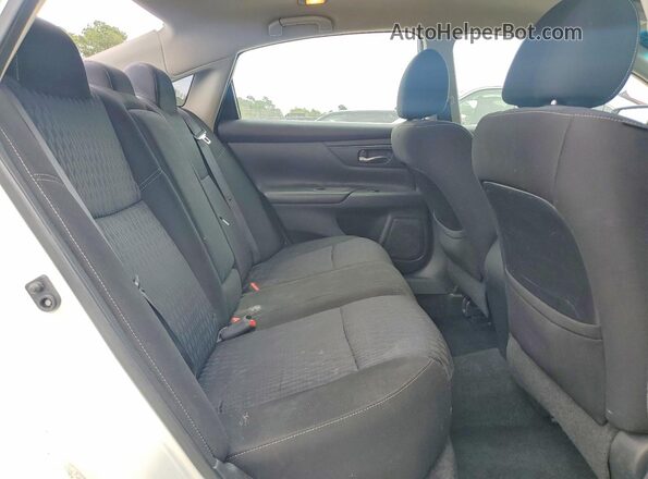 1N4AL3AP1JC273012 2018 NISSAN ALTIMA Белый Вид задних сидений
