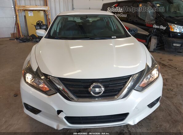 1N4AL3AP1JC276069 2018 NISSAN ALTIMA White ხელსაწყოთა პანელის ხედი