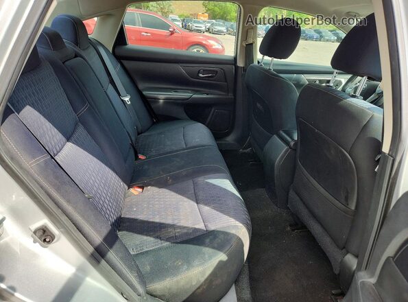 1N4AL3AP2GC172540 2016 NISSAN ALTIMA Silver Rear seats view