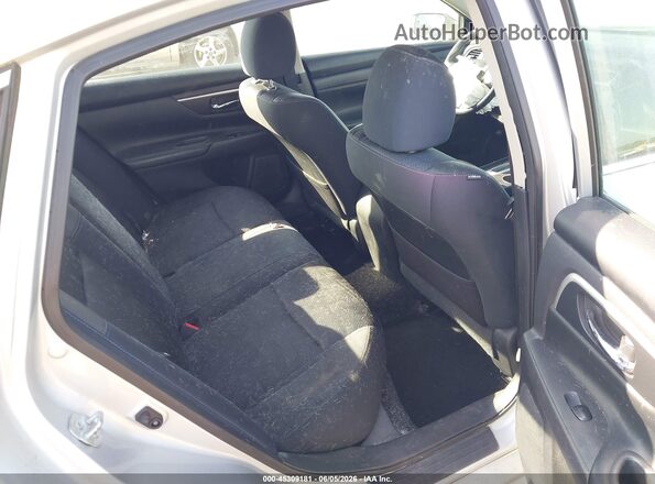 1N4AL3AP2GC275702 2016 NISSAN ALTIMA Silver 