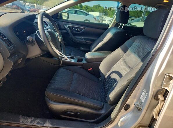 1N4AL3AP2GN336308 2016 NISSAN ALTIMA Silver Front interior view