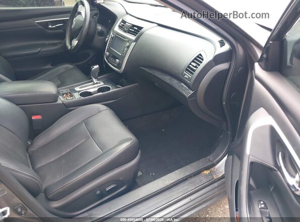 1N4AL3AP2GN361256 2016 NISSAN ALTIMA Серый Вид салона спереди