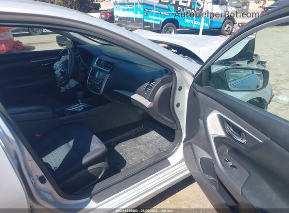 1N4AL3AP2GN376551 2016 NISSAN ALTIMA Silver 