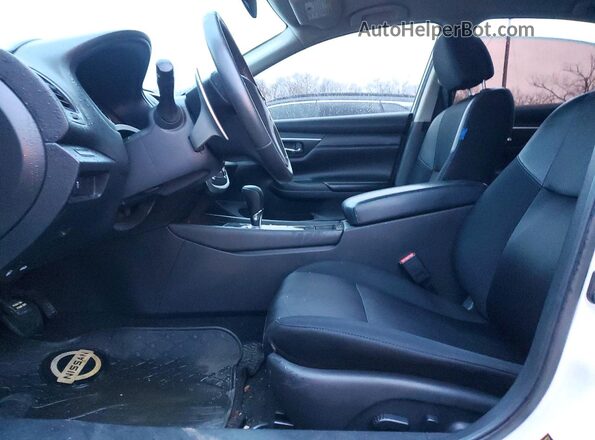 1N4AL3AP2GN378607 2016 NISSAN ALTIMA White Vista interior delantera