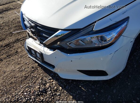 1N4AL3AP2GN379353 2016 NISSAN ALTIMA White Widok z przodu