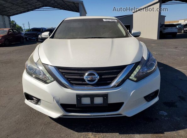 1N4AL3AP2HC143038 2017 NISSAN ALTIMA White Front view