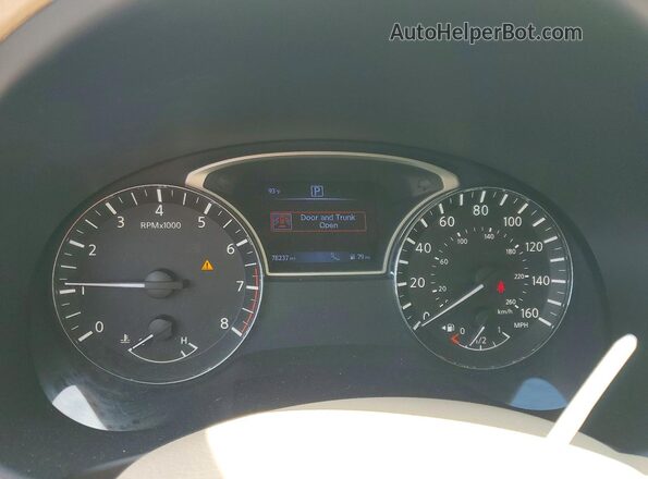 1N4AL3AP2HC226758 2017 NISSAN ALTIMA White Widok zestawu wskaźników