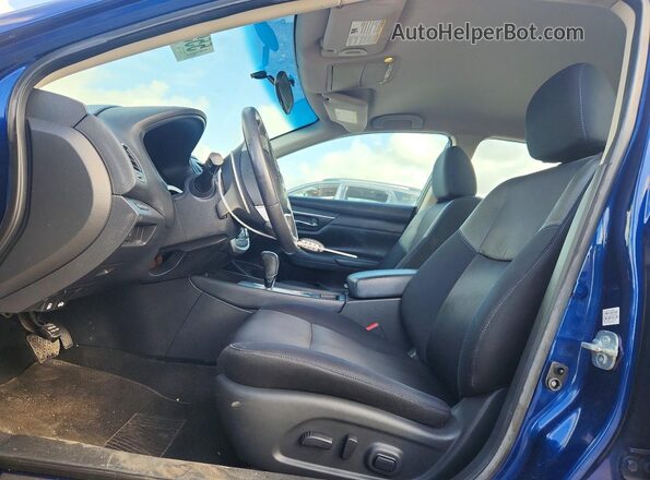 1N4AL3AP2HC262398 2017 NISSAN ALTIMA Blue Front interior view