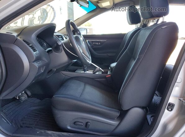 1N4AL3AP2HN303536 2017 NISSAN ALTIMA Silver Vista interior delantera
