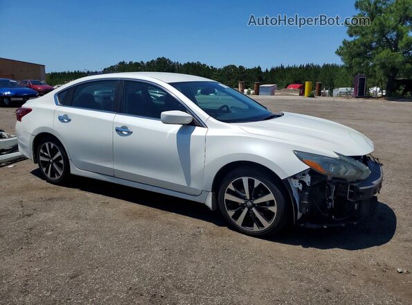 1N4AL3AP2JC106898 2018 NISSAN ALTIMA Белый Передняя правая четверть