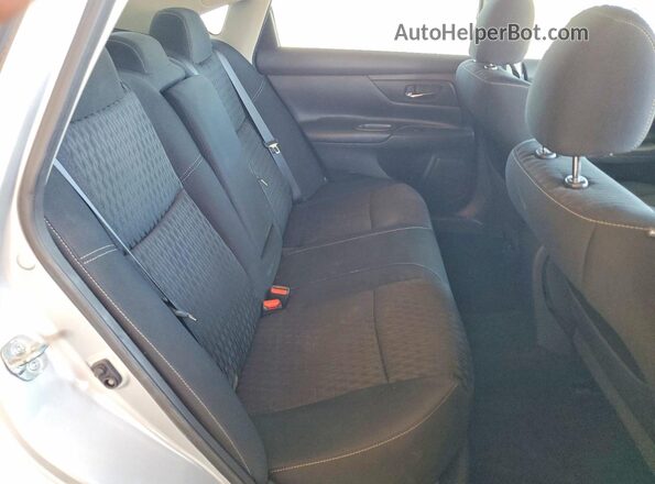 1N4AL3AP2JC151419 2018 NISSAN ALTIMA Silver Rear seats view