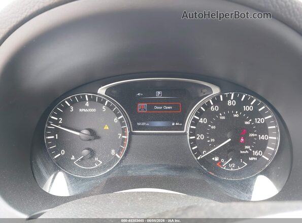 1N4AL3AP2JC226166 2018 NISSAN ALTIMA Silver Widok z przodu