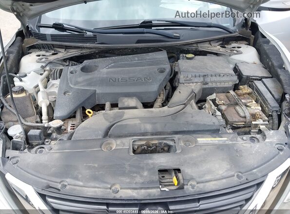 1N4AL3AP2JC226166 2018 NISSAN ALTIMA Silver Widok komory silnika
