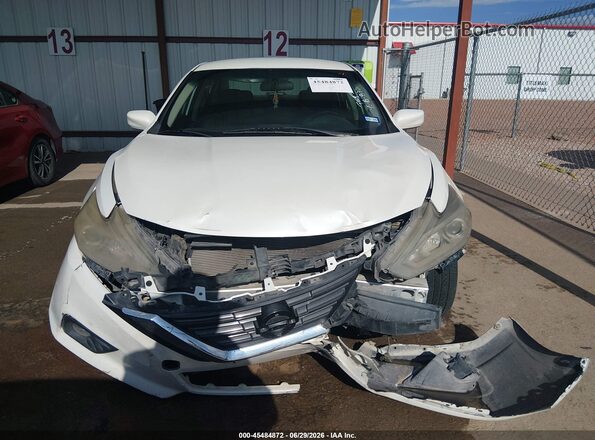 1N4AL3AP2JC283273 2018 NISSAN ALTIMA White Սարքավորումների վահանակի տեսք