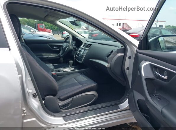 1N4AL3AP2JC285007 2018 NISSAN ALTIMA Silver წინა სალონის ხედი
