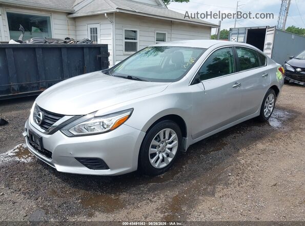 1N4AL3AP2JC285007 2018 NISSAN ALTIMA Silver წინა მარცხენა ხედი სამი მეოთხედიდან