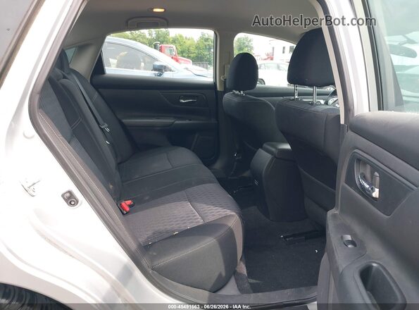 1N4AL3AP2JC285007 2018 NISSAN ALTIMA Silver VIN კოდის სტიკერის ხედი
