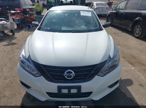 1N4AL3AP2JC286903 2018 NISSAN ALTIMA White Instrument cluster view