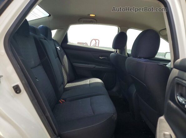 1N4AL3AP3GC154273 2016 NISSAN ALTIMA White Rear seats view