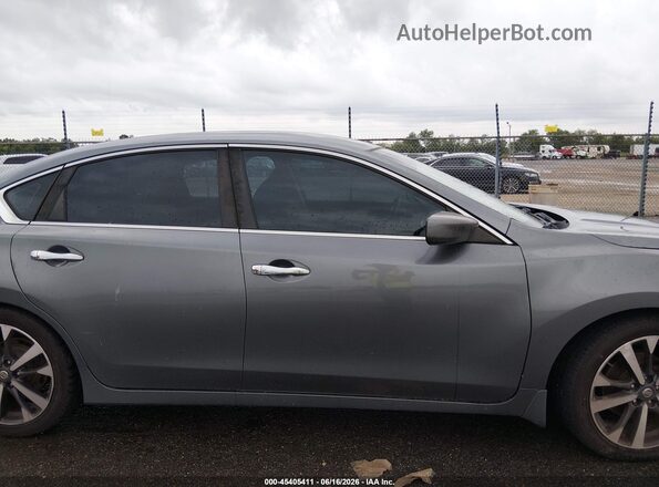 1N4AL3AP3GC184048 2016 NISSAN ALTIMA Gray Rear interior view