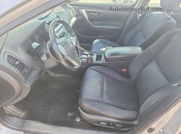 1N4AL3AP3GC201205 2016 NISSAN ALTIMA Silver Widok wnętrza z przodu